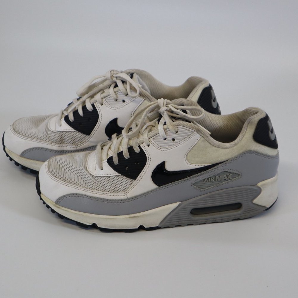 Nike Air Max size 9